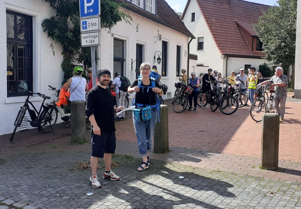 Krimi-Radtour mit Lesungen an verschiedenen Stationen in Hamminkeln Foto: Jana Engels